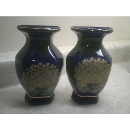 Blue Ceramic wall mountable pair vase