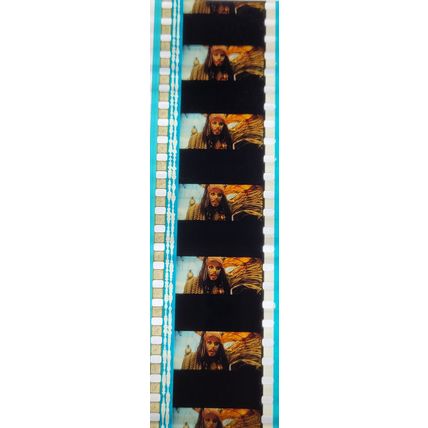Pk GEB - L - MIX - A 006f . 1 STRIP OF 5 - 35MM FILM CELLS. ( )