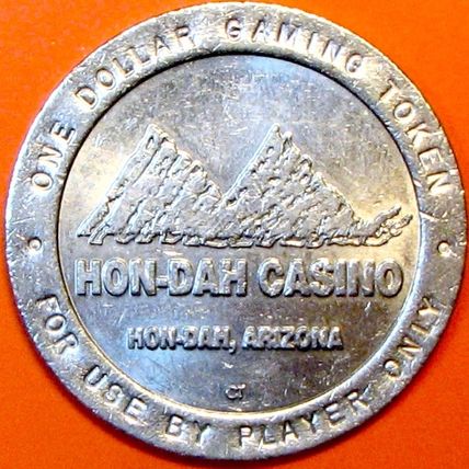 Hon-Dah. $1 Casino Token. Pinetop, AZ. F61.