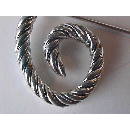 Silver Rope Pin Twisted Rope Brooch C Style Curled Wisp Scarf Pin 2"