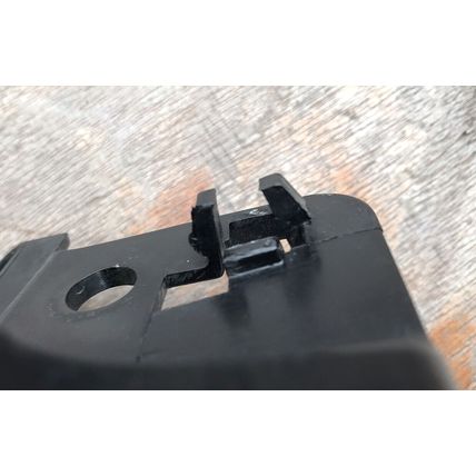 Smart roadster 452 : rear wing front support grill / bracket RH RIGHT