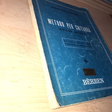 Metodo per Chitara. Guitar method. Dionisio Aguado. Berben. Italian & English