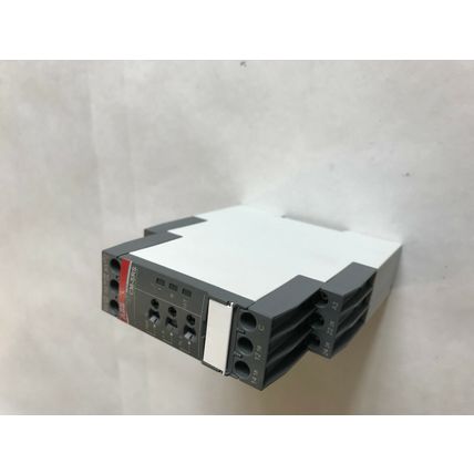NEW ABB 1SVR730841R1400,ABB CM-SRS PROTECTION RELAY ABB CM-SRS.21S,SD