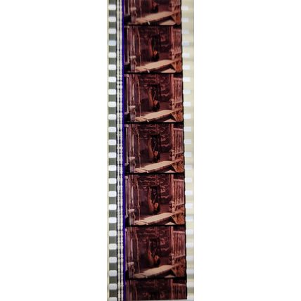VAMPIRES. Pk MTP - b028b . 1 STRIP OF 5 - 35MM FILM CELLS. MTP