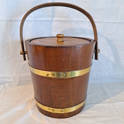 Vintage WOOD ICE BUCKET Barrel Brass Lid & Liner Handle 8" Wooden Barware Holder