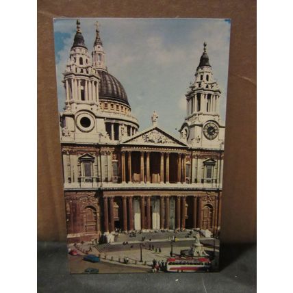 ST. PAUL'S CATHEDRAL LONDON . unused vintage postcard no 164 =