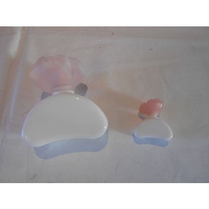 Pivoine Perfume Bottle and Box