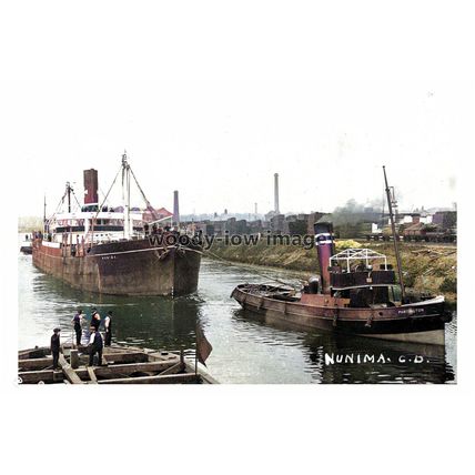 ptc2844 - Lancs. - "Nunima" Cargo Ship & Tug head upriver, Manchester, print 6x4