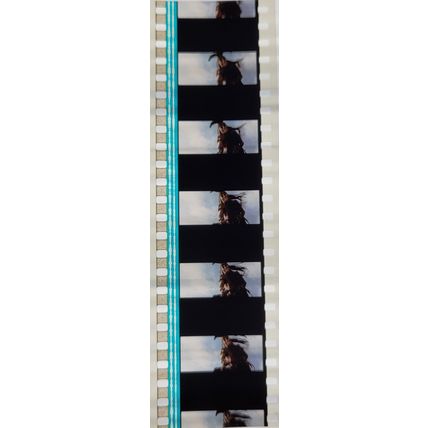 Pk GEB - T - MIX - E 0119o . 1 STRIP OF 5 - 35MM FILM CELLS. ( LR )