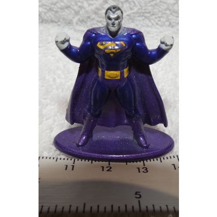Small Die-Cast Super Hero Action Figure Superman