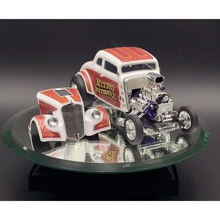 1/18 ( WR ) 1933 Gasser "Nitro Methane" White and Brown Limited Edition to 348 p