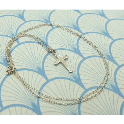 Vintage 925 Sterling Silver Small Cross Pendant Necklace