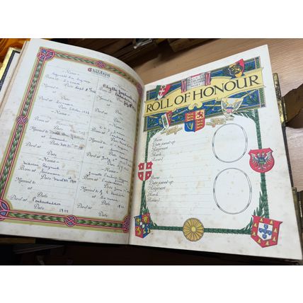 c1880s HEAVY ANTIQUE FAMILY HOLY BIBLE 5.7kg BOOK & BRASS CLASPS (EV9)