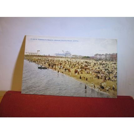 BEACH from jetty, GREAT YARMOUTH, NORFOLK used antique postcard by Photochrom =