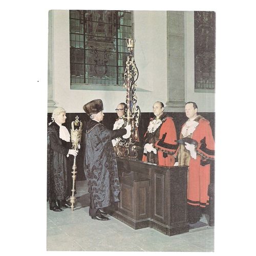 THE WREN CHURCH OF ST. LAWRENCE JEWRY NEXT GUILDHALL, LONDON unused postcard a =