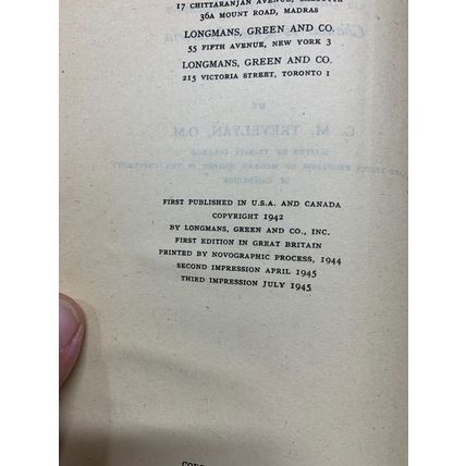 1945 "ENGLISH SOCIAL HISTORY" G M TREVELYAN ILLUSTRATED HARDBACK BOOK (P4)