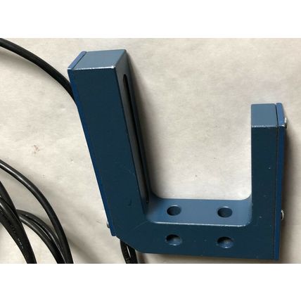 CUTLER-HAMMER 1372AS3335 EATON PHOTOELECTRIC ANALOG SLOT SENSOR,SI