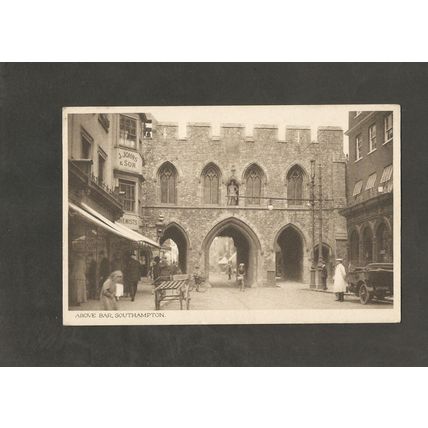 Postcard Hampshire Southampton Above Bar RA Series
