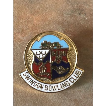 Swindon bowling club bowling bowls badge