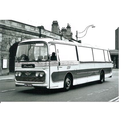 Black & White Photograph of Sheffield United Tours Ltd. - FWJ 365C