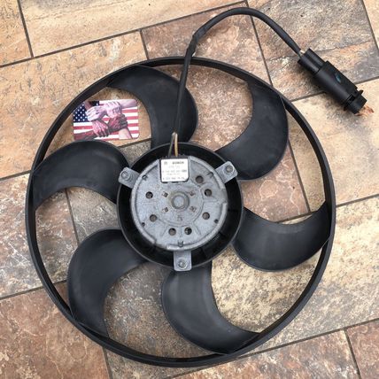 1999-2003 Mercedes Benz W210 E320 Engine Radiator Cooling Fan Motor + Blade OEM