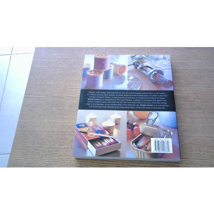 REALLY USEFUL: THE ORIGINS OF EVERYDAY THINGS. Joel Levy (Paperback)