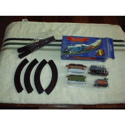 Vintage ANASTASIA - 20th Century Fox Present TRAIN Toy Set (1997) New in Box