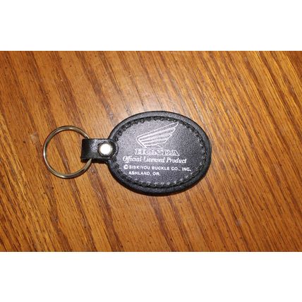 Siskiyou Leather / metal key rings - New- 5 styles