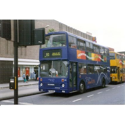 Colour Photo of Midland Fox Ltd. - F153 DET ex. Borehamwood Travel Service Ltd.