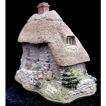 Lilliput Lane Calendar Thatched Cottage Collectable Vintage Ornament