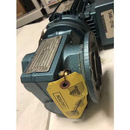 new SEW-EURODRIVE SAF37DT71D4 AC GEARMOTOR,19.89:1 RATIO,DFT71D4,K19,EY