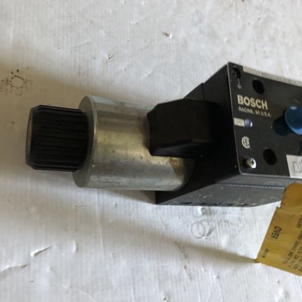 BOSCH 081wv10p1v1018wc024/00 E51 HYDRAULIC PROPORTIONAL SOLENOID VALVE,24 VDC,AE