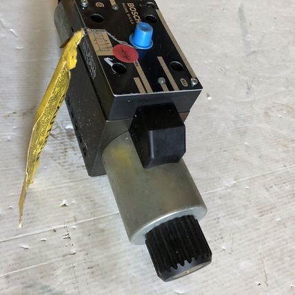 BOSCH 081wv10p1v1018wc024/00 E51 HYDRAULIC PROPORTIONAL SOLENOID VALVE,24 VDC,AE
