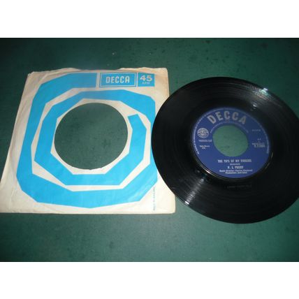 P.J. PROBY 7" SINGLE - HOLD ME/THE TIPS OF MYFINGERS