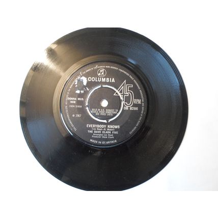 7"1967. DAVE CLARK FIVE, EVERYBODY KNOWS,COLUMBIA DB 8286. VERY GOOD PLUS