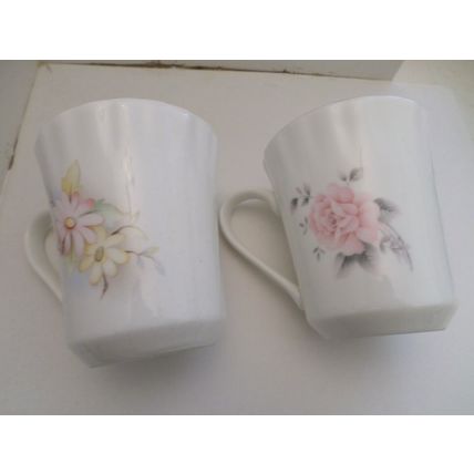 2 - Queensway-Flora Design-Fine Bone China - Mugs/Cups/Beakers - Staffordshire