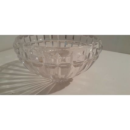 Mikasa lead crystal 7 1/2 inch bowl very good very pretty
