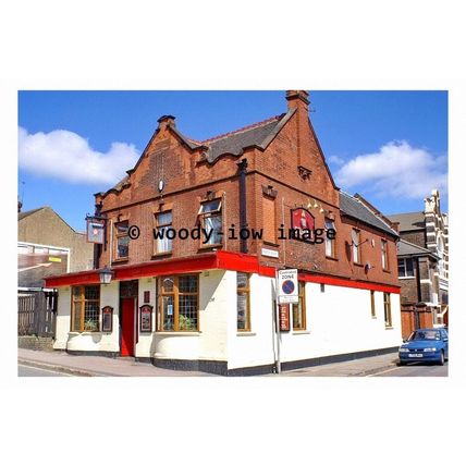 pu0126 - The English Rose Pub , Luton , Bedfordshire - print 6x4