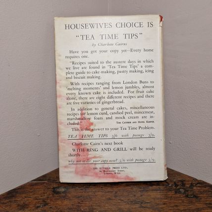 Cliff Bastin Remembers Hardback 1950 The Ettrick Press (Moisture damage)