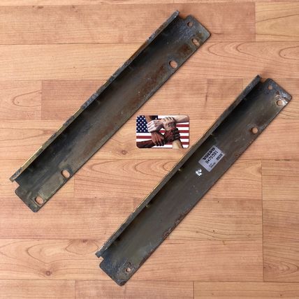 Volvo V70 S70 V70R C70 850 850R Turbo Intercooler Brackets Left Right 9470591