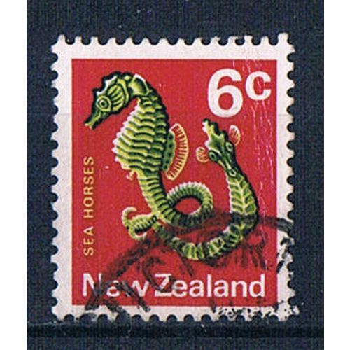 New Zealand 1970 SG921 nz63 Big Bellied Sea Horses 6c Used Stamp