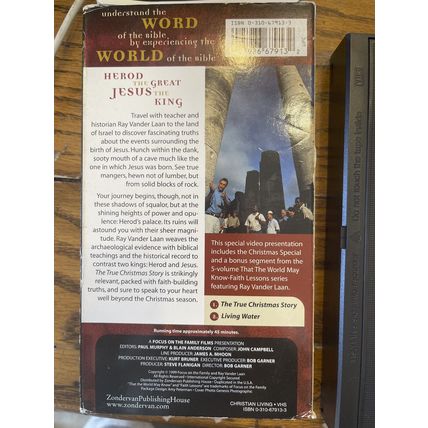 The True Christmas Story Ray Vanderlaan That the World May Know Series VHS Bible