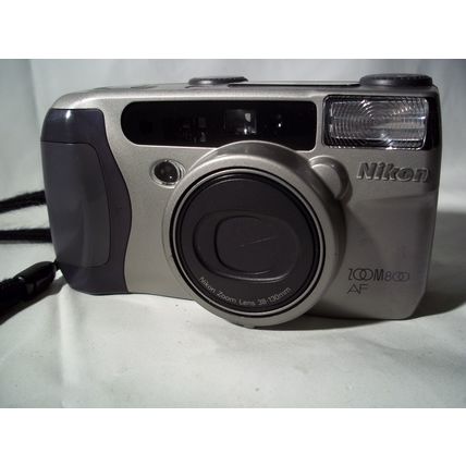 Vintage Nikon Zoom 800 AF 35mm 38-130mm Point & Shoot Film Camera