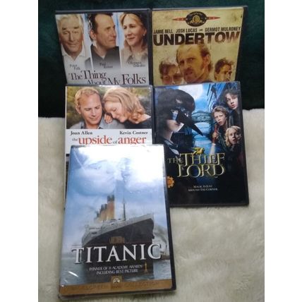 DVD * lot of 5 * Titanic, The Thief Lord +3