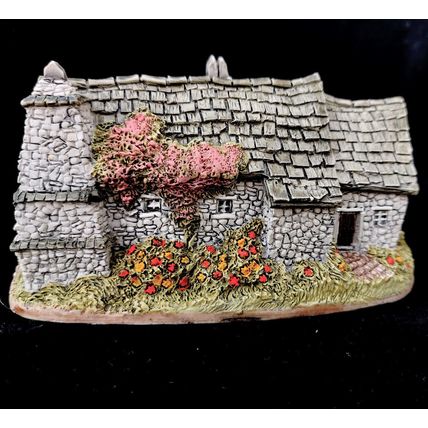 Lilliput Lane Tintagel Cottage Vintage Ornament