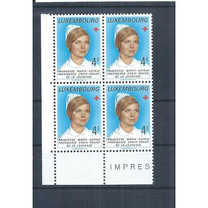 Luxembourg stamps. 1974 Luxembourg Red Cross Association MNH block (AN764)