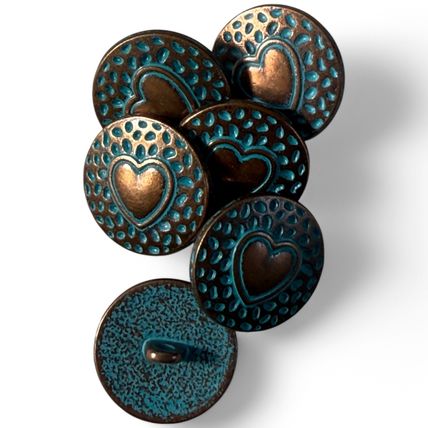 18mm Shank Buttons Round Antique Copper Love Heart Carved Knitting Cardigan