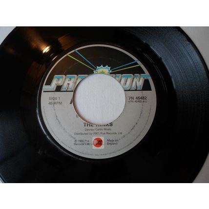 7" 1966/ 87 THE KINKS.SUNNY AFTERNOON, SITTIN ON MY SOFA.PRECISION 7N45482.N.MIN