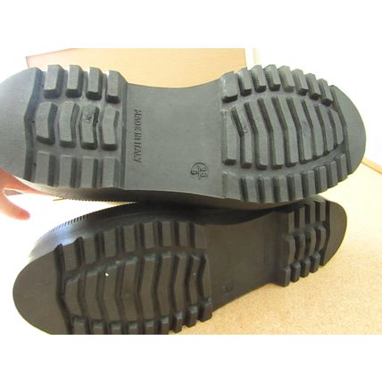 V for Very black 'biker' type laced boots Size 5 (slight fault see description