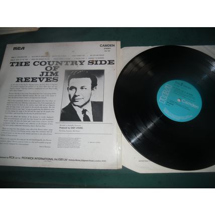 JIM REEVES LP LOT OF 2 - SINGS WITH SOME FRIENDS/THE COUNTRY SIDE OF JIM REEVES